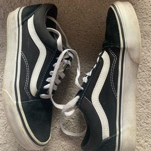 Black old skool vans